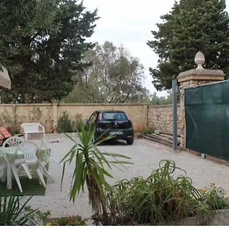 Zia Lella Taviano (Lecce)